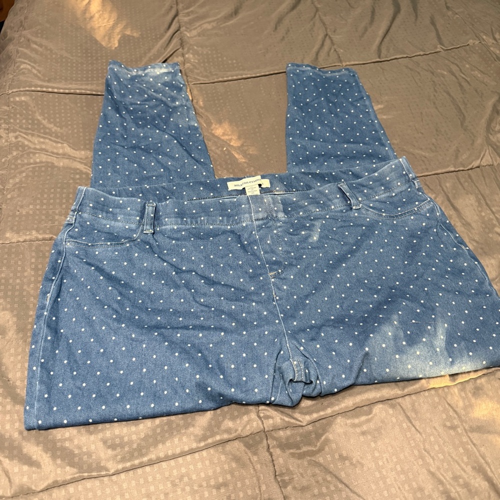Amazon Essentials Jeans Women's Size Xxl Blue Polka Dot Pull On